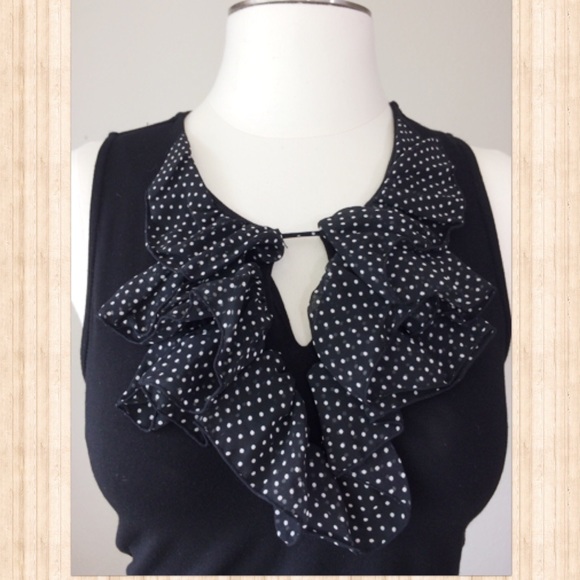 WHBM ruffle neckline sleeveless top - Picture 2 of 6